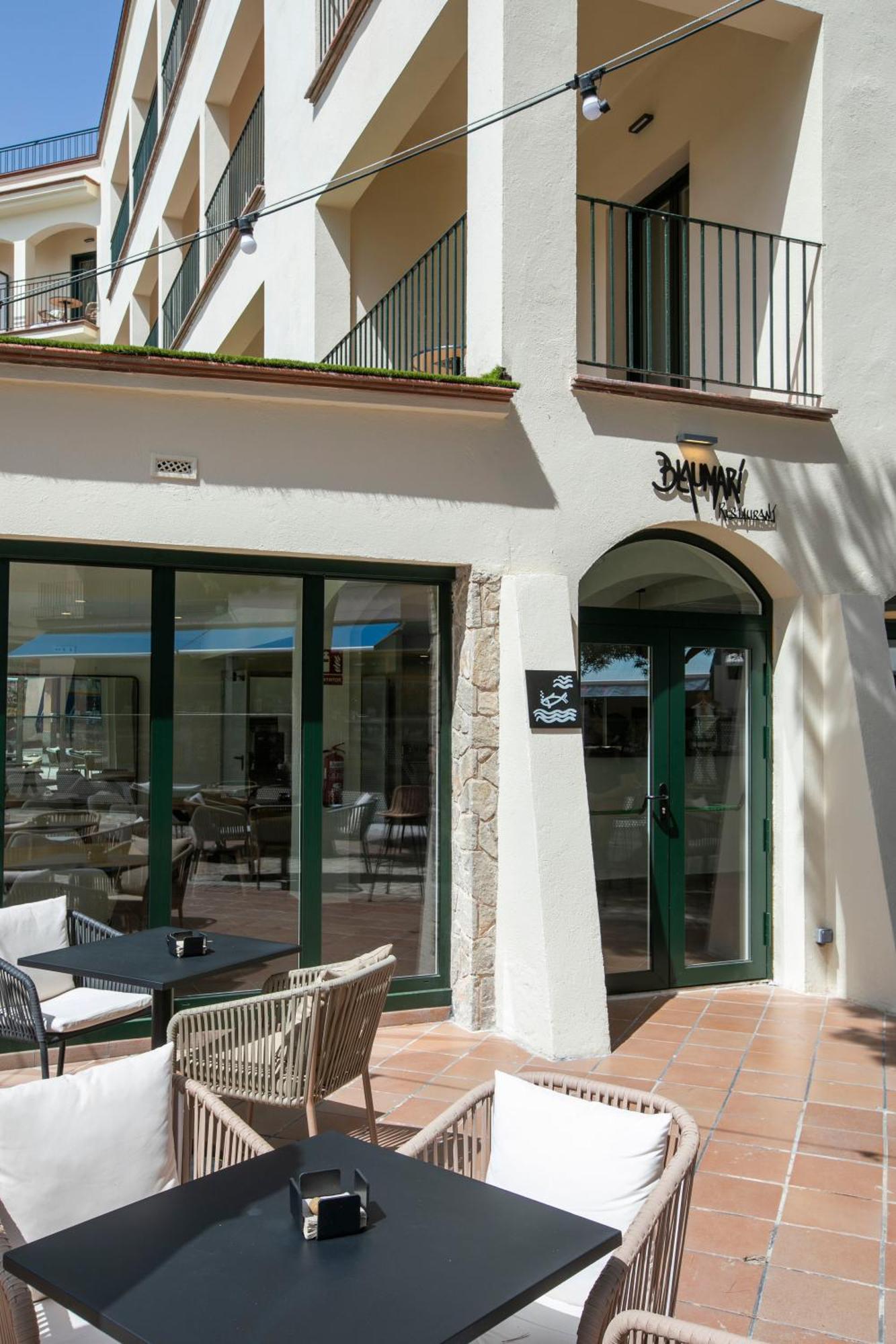 Hotel Coral Boutique By Gaiarooms L'Estartit Bagian luar foto