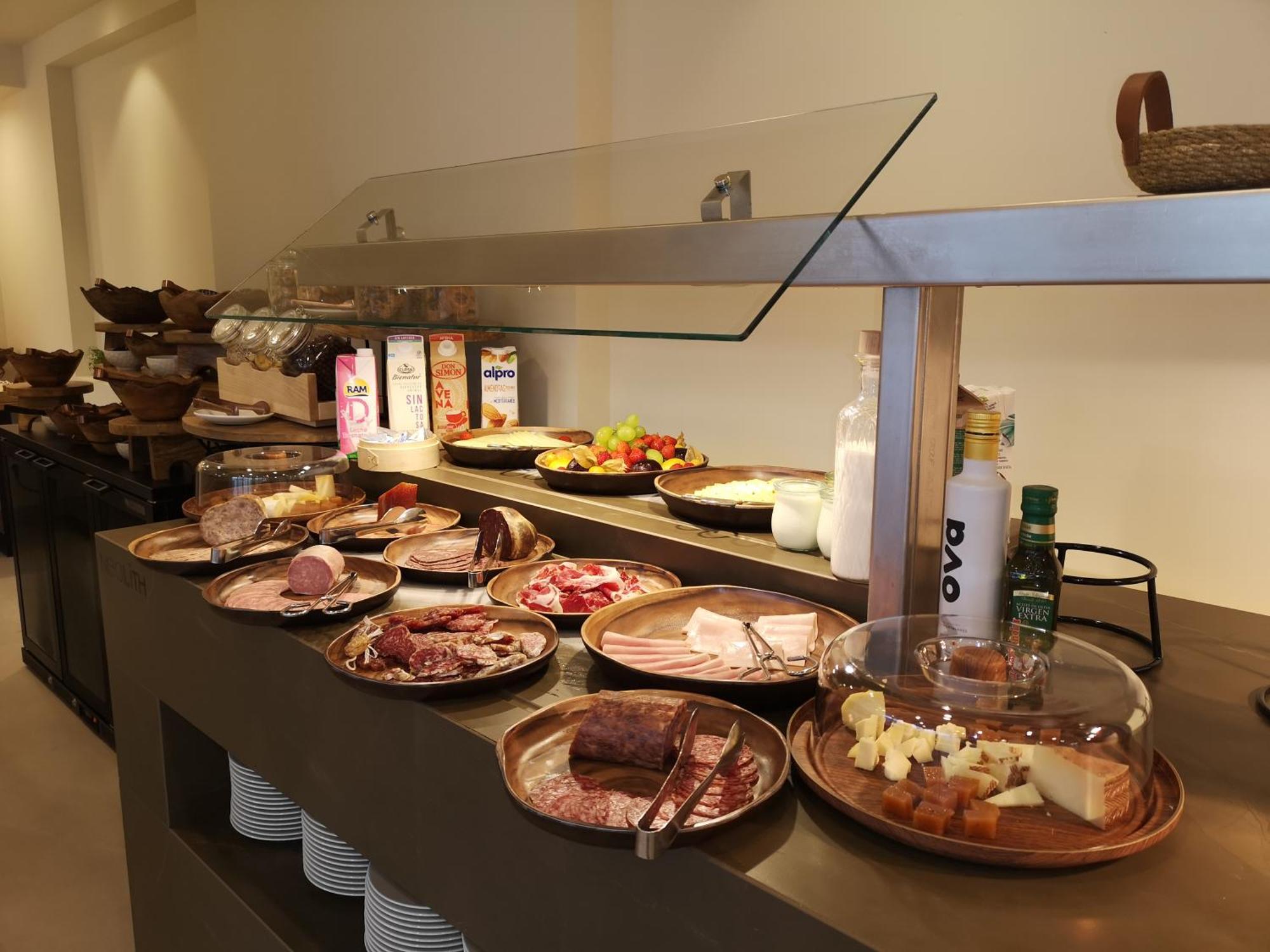 Hotel Coral Boutique By Gaiarooms L'Estartit Bagian luar foto